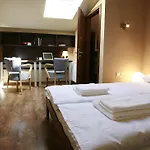Aparthotel Salve Station 3*
