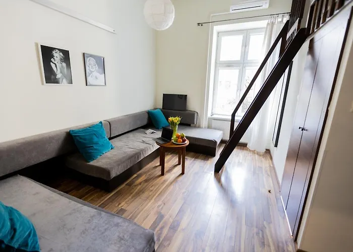 Salve Station Apartahotel 3*