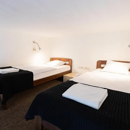 Hotel apartamentowy Salve Station 3*