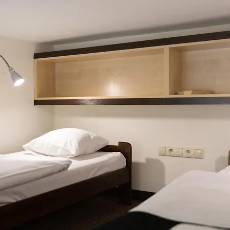 Hotel apartamentowy Salve Station