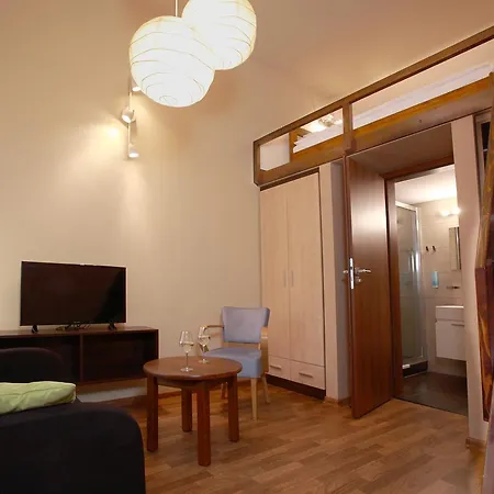 Hotel apartamentowy Salve Station