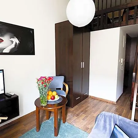 Aparthotel Salve Station