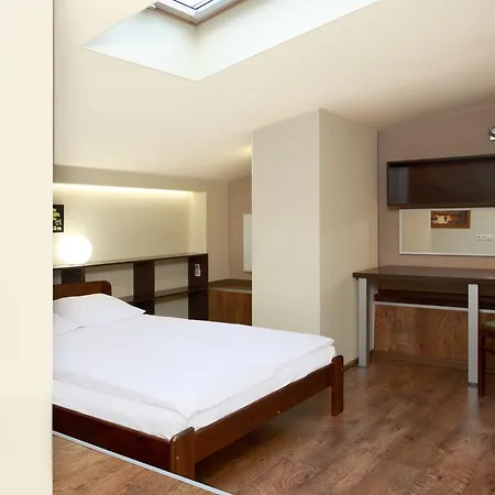 Salve Station 3* Cracovie